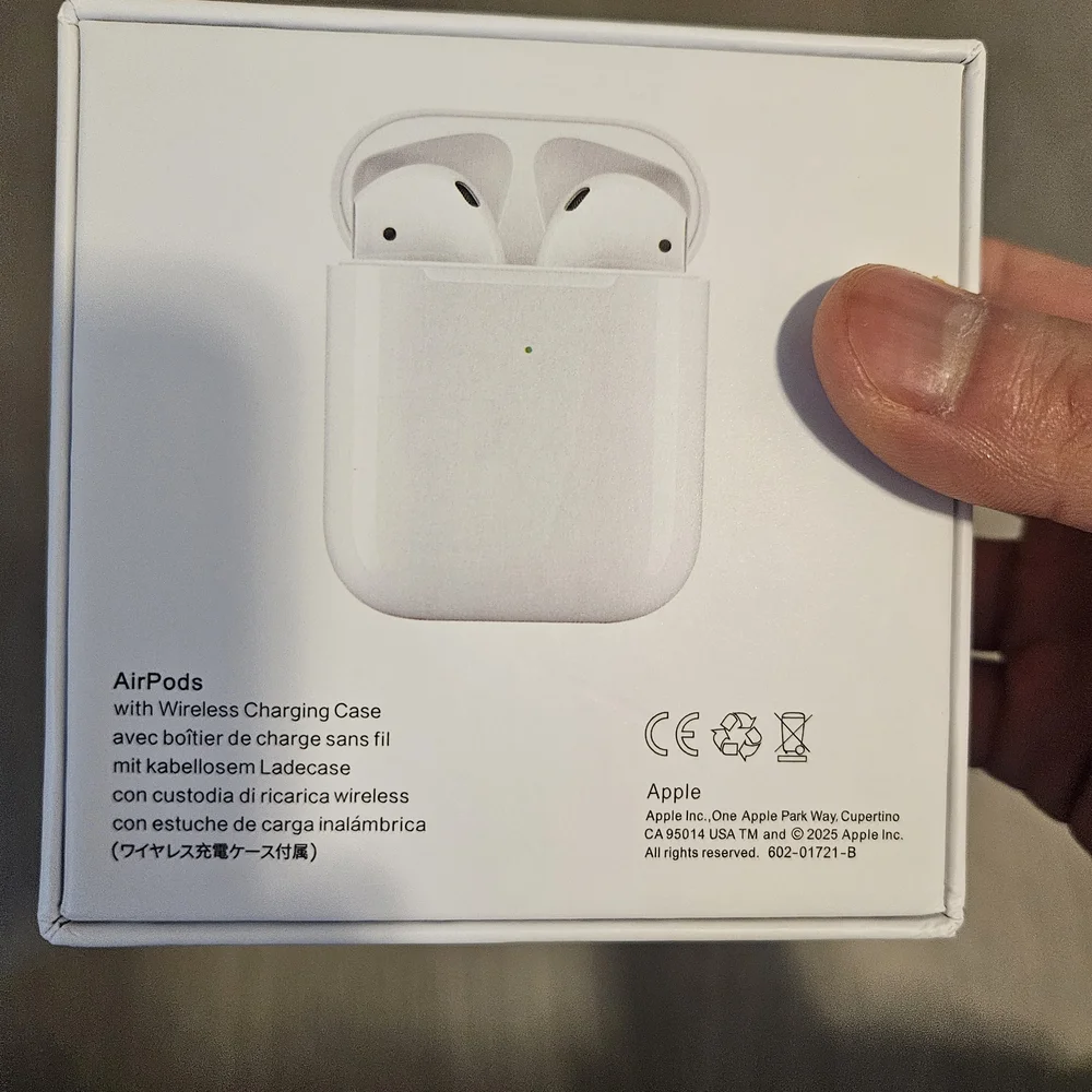 Apple AirPods Wireless Earbuds